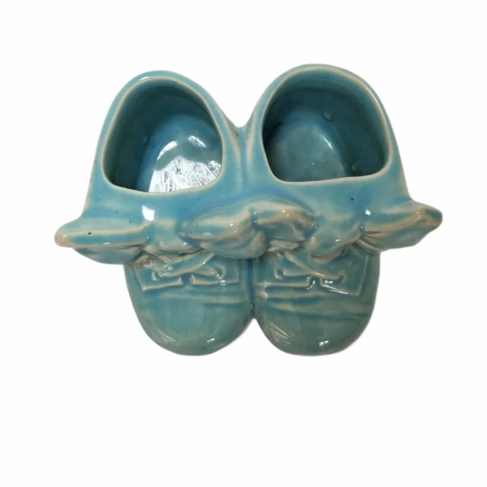 Vintage Mccoy blue glazed finish ceramic baby shoe boot planter
